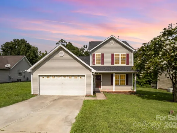 3003 Christian Scott Ln, Charlotte, NC 28214