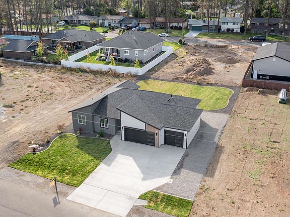 3rd image of 11120 E 27th Ave