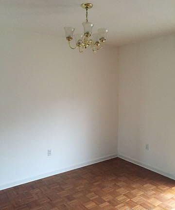 4th image of 115 Golden Rod Dr