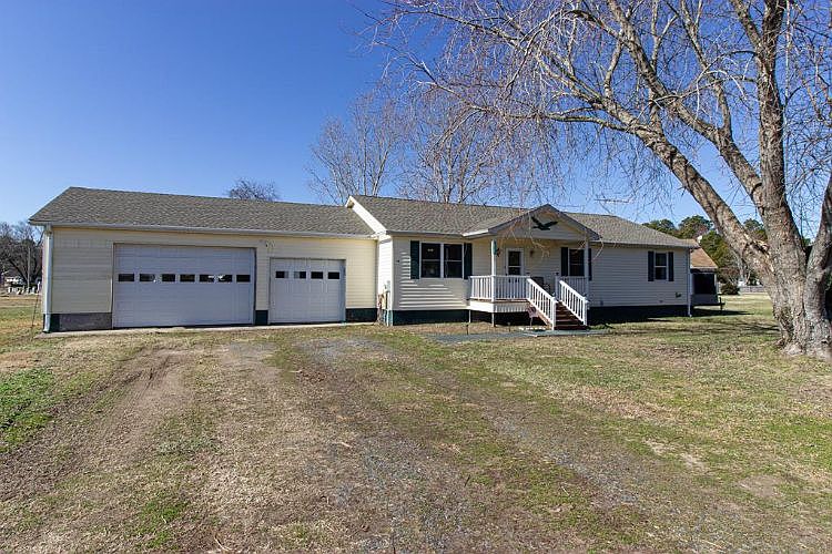 1st image of 20306 James Ave