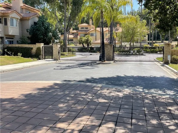 25849 McBean Pkwy Unit 28, Santa Clarita, CA 91355