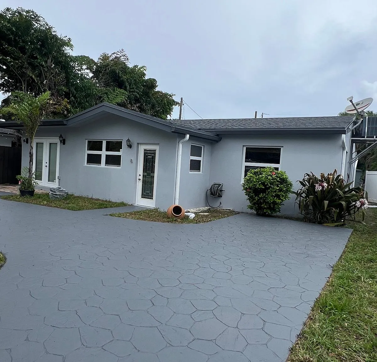 3 bed, 1615 sqft, $3,000 — Photo 2
