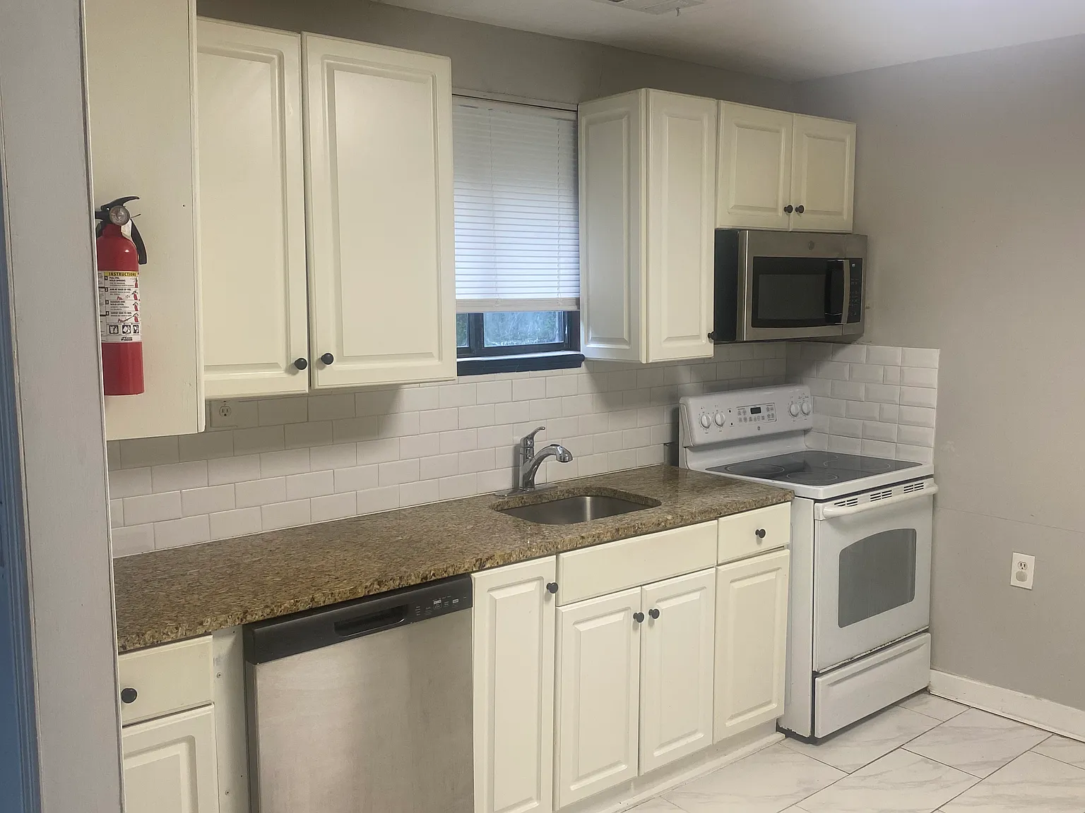 843 Cypress Branch Rd — Photo 2