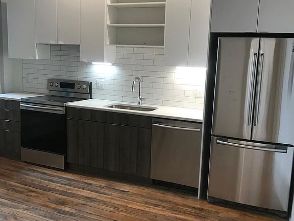 5th image of 1925 Vine St #102-1B