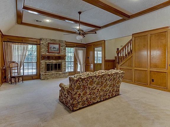 4th image of 12026 Laneview Dr