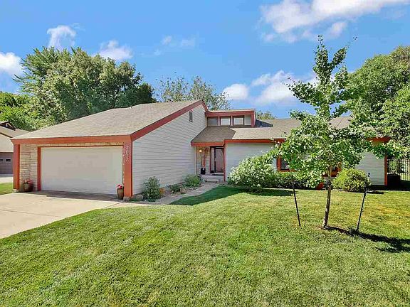 2nd image of 2617 Goldenrod Ct