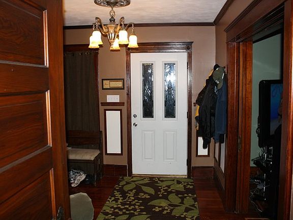 3rd image of 17 Fancher Ave