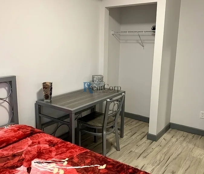 258 B Sunview St #1 — Photo 7