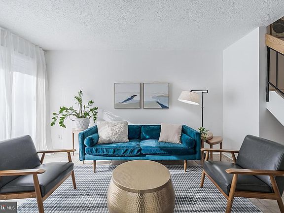 5th image of 12154 Captiva Ct