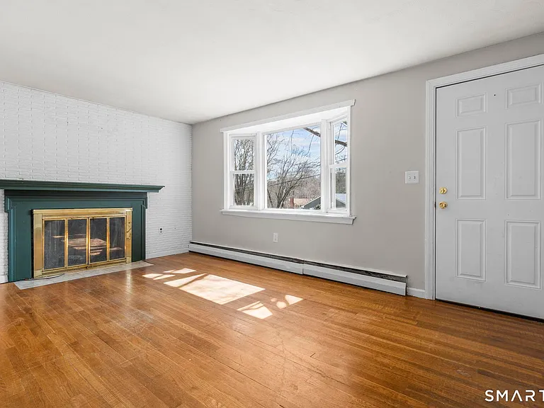 17 Dune Rd — Photo 7