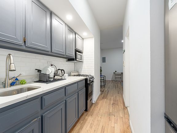 4th image of 2335 1st Ave APT 2B
