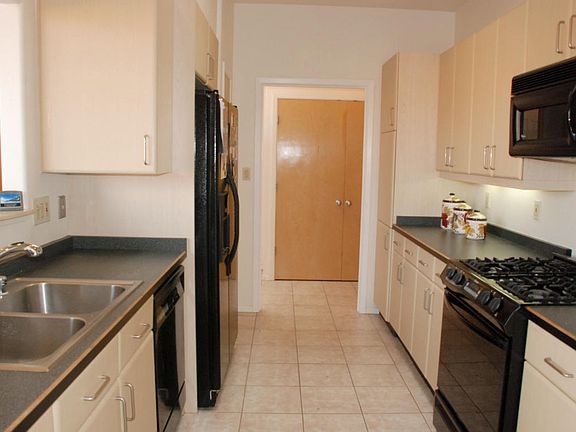 5th image of 4231 New Vistas Ct NW