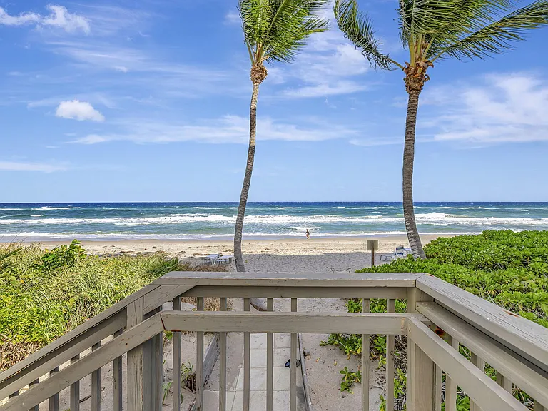 3215 S Ocean Blvd #509 — Photo 30