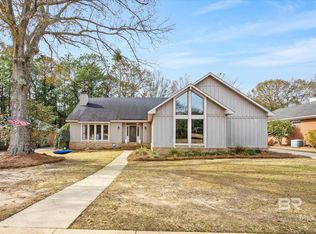 1250 Savannah Dr, Mobile, AL 36609