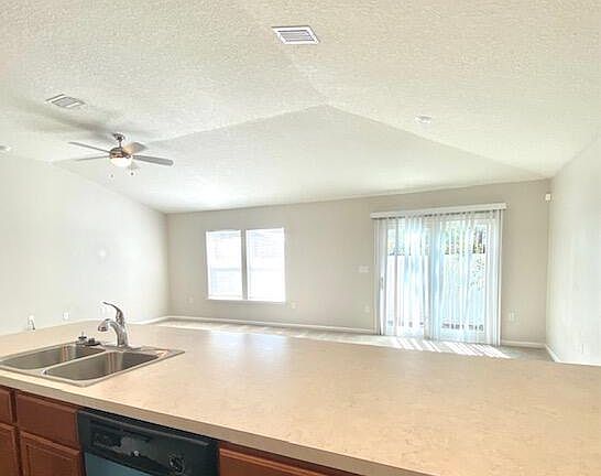 3rd image of 9582 PALM RESERVE Drive