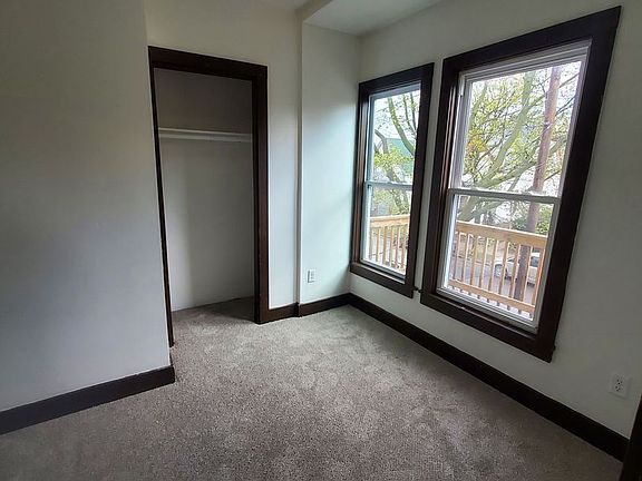 4th image of 3045-3047 N 11th St