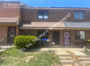27 Markel Rd, Malvern, PA 19355