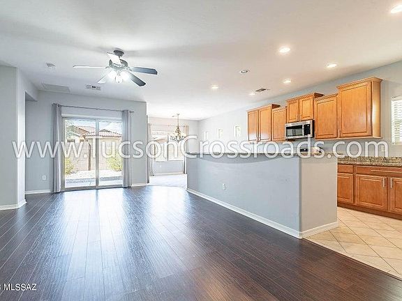 3rd image of 1254 W Versilia Dr