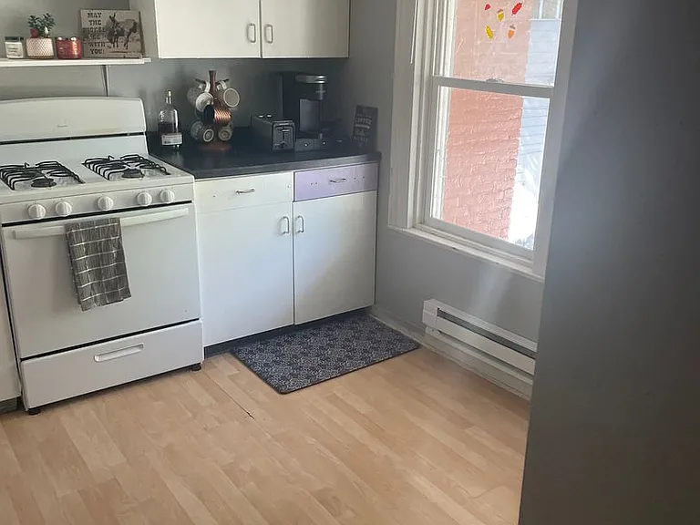 801 Cass St — Photo 11