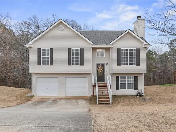 4047 Parks Rd, Flowery Branch, GA 30542