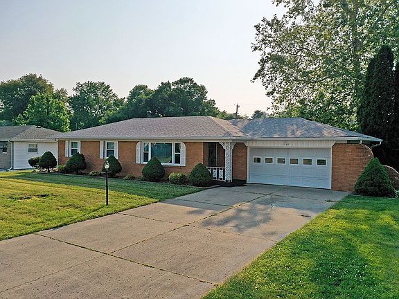 2nd image of 1630 Cedar Dr