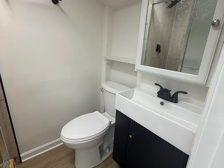 308 E 55th St #5 — Photo 9