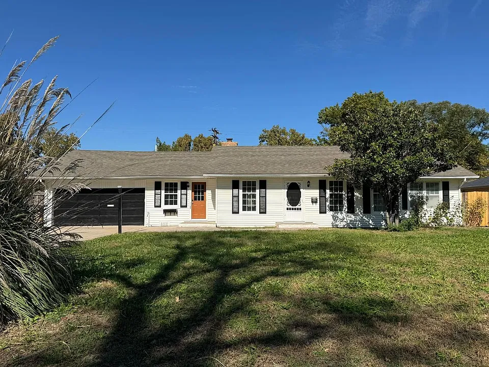 120 Carlton Rd