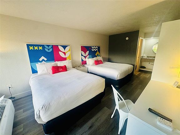 5th image of 2930 Polynesian Isle Blvd #107