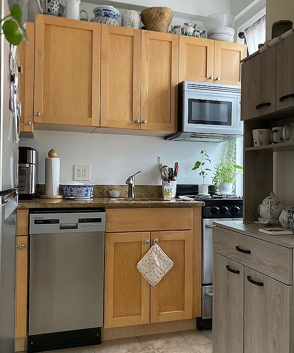2nd image of 243 W End Ave APT 1402