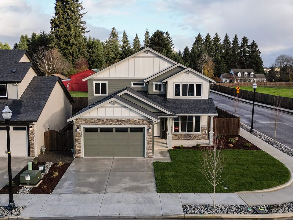 1st image of 12403 NE 64th Ave