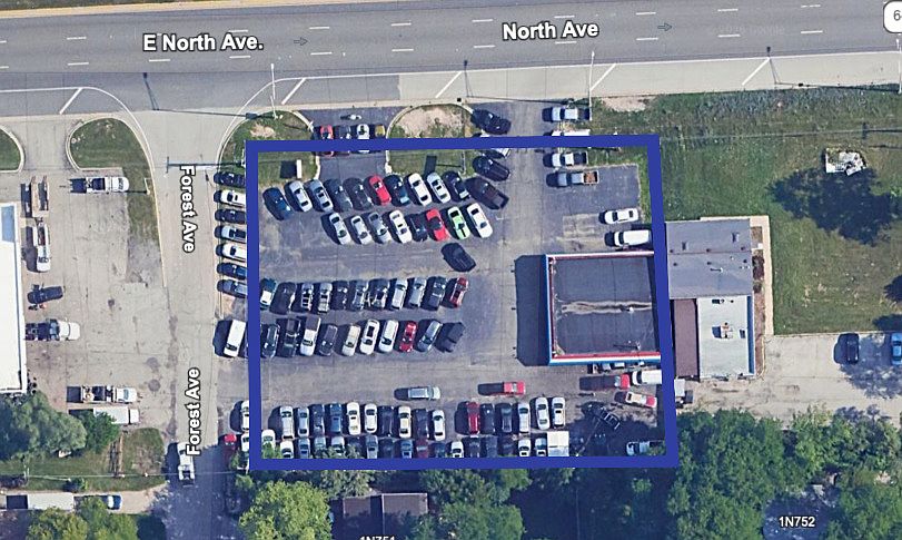 1st image of 635 E North Ave