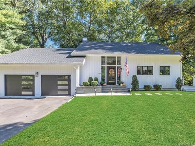 653 Hollydale Road, Fairfield, CT, 06824
