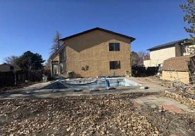 3rd image of 61 Ironweed Dr