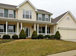 17758 Vintage Oak Dr, Glencoe, MO 63038