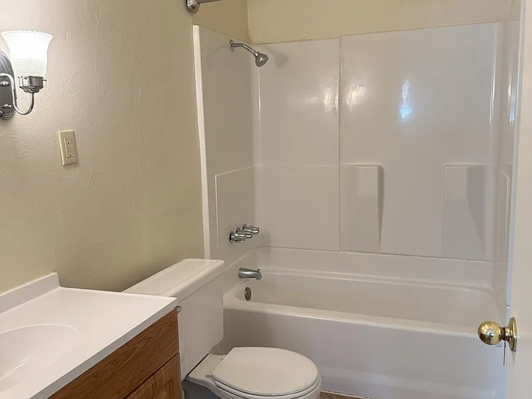 1151 Madrone Way — Photo 7