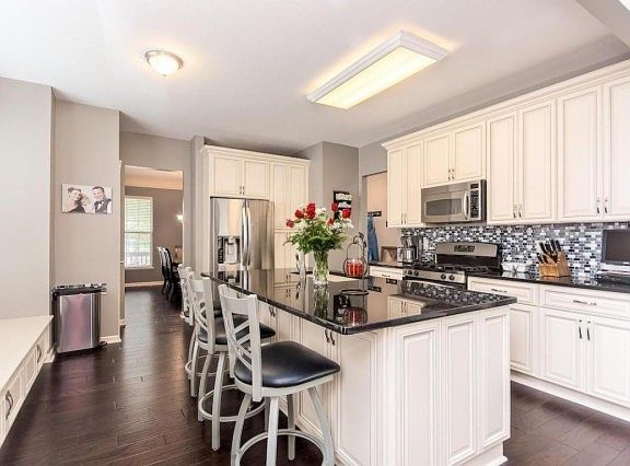 5th image of 5713 Sugarwood Dr