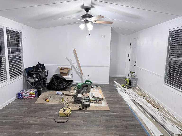 7104 Beachwood Blvd — Photo 6