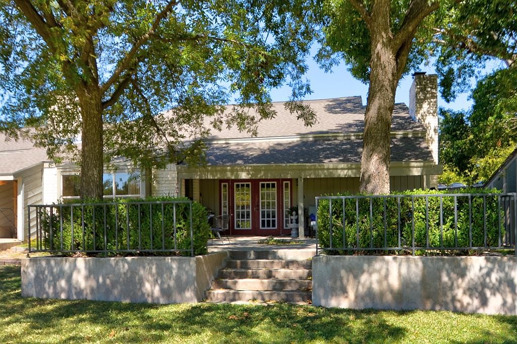 544 Sand Bend Dr Kerrville Tx 78028 Mls 103360 Zillow