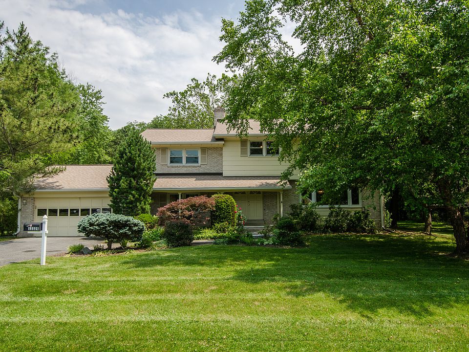 1st image of 13325 Oakwood Dr