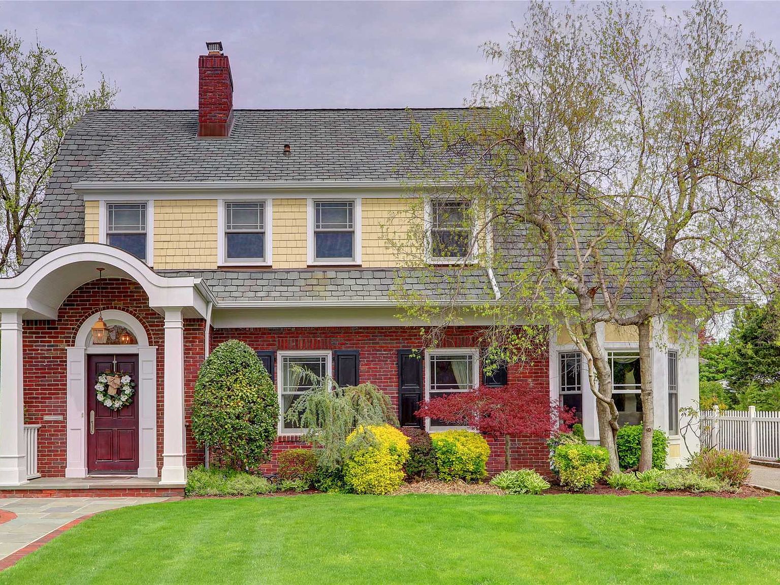 3 Whitehall Blvd, Garden City, NY 11530 Zillow