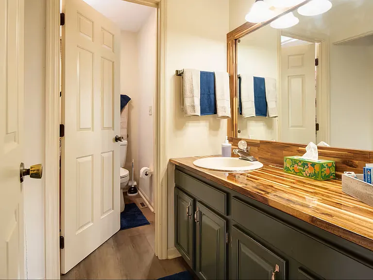 120 Arcadia Ln #C — Photo 10