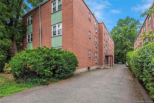 366 Park Rd Photo 1