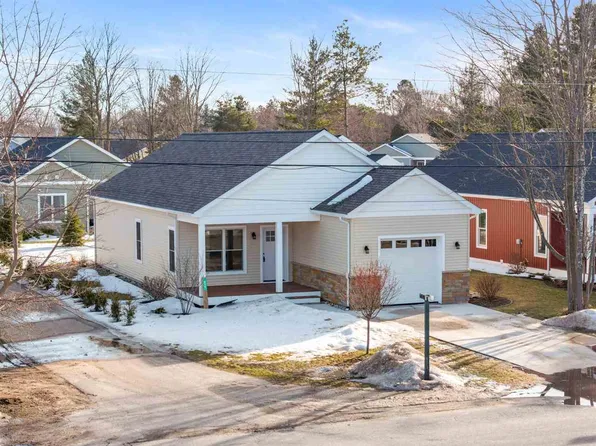 612 Division Lot 21 Peppervine Place, Charlevoix, MI 49720