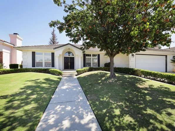 1512 Fieldspring Dr, Bakersfield, CA 93311