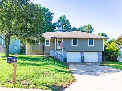 523 Oxford Ct, Belton, MO, 64012