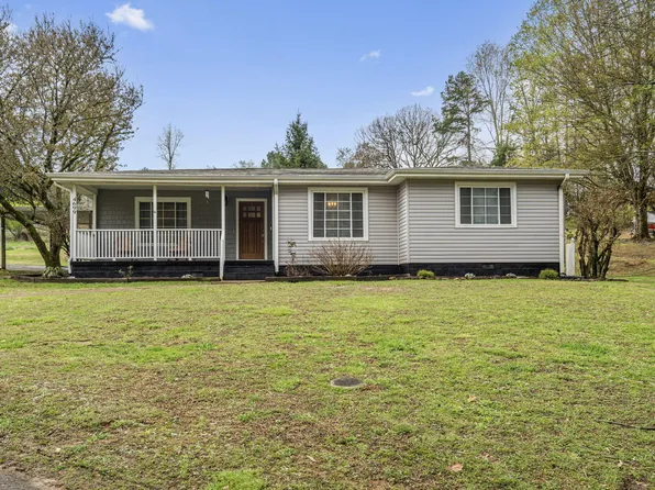 4699 Boynton Dr, Ringgold, GA 30736