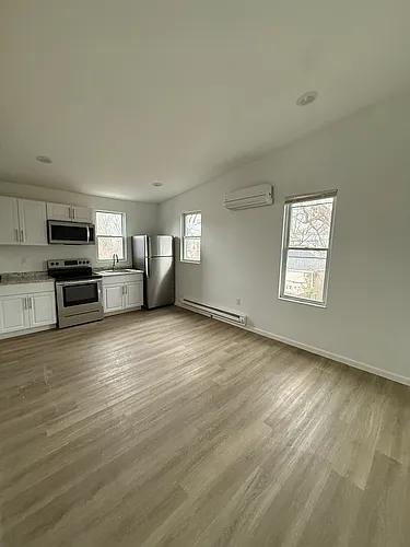 849 E Chelten Ave #6 Photo 1