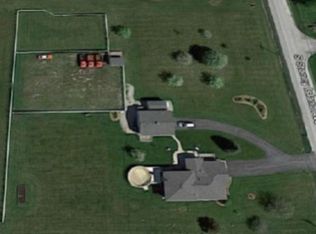 27660 S Stoney Island Ave, Crete, IL 60417