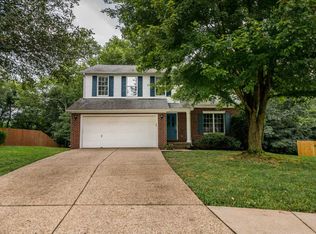 7429 Spring Run Dr, Louisville, KY 40291