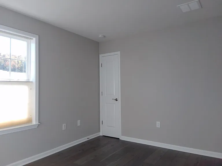 1701 Evans Ln — Photo 10